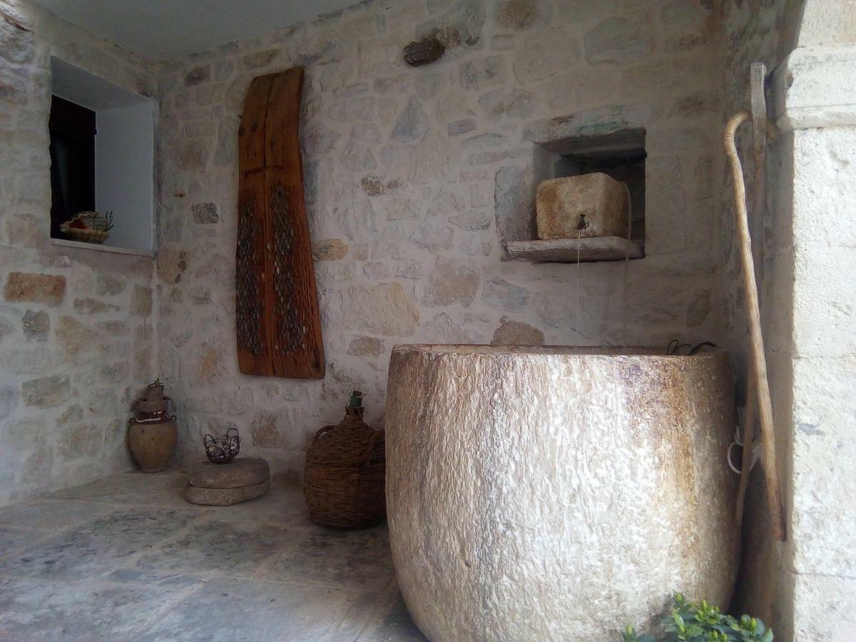 Grandma'S House Vederoi Villa Resmo Dış mekan fotoğraf